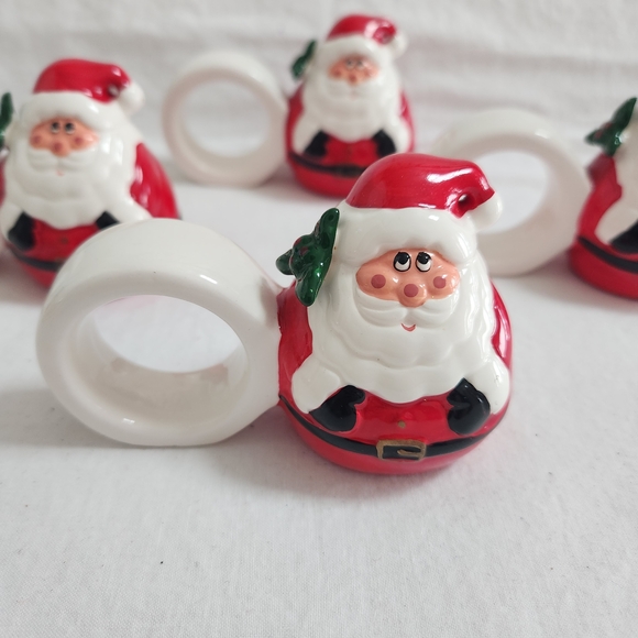 Santa Claus Napkin Rings - Picture 4 of 10